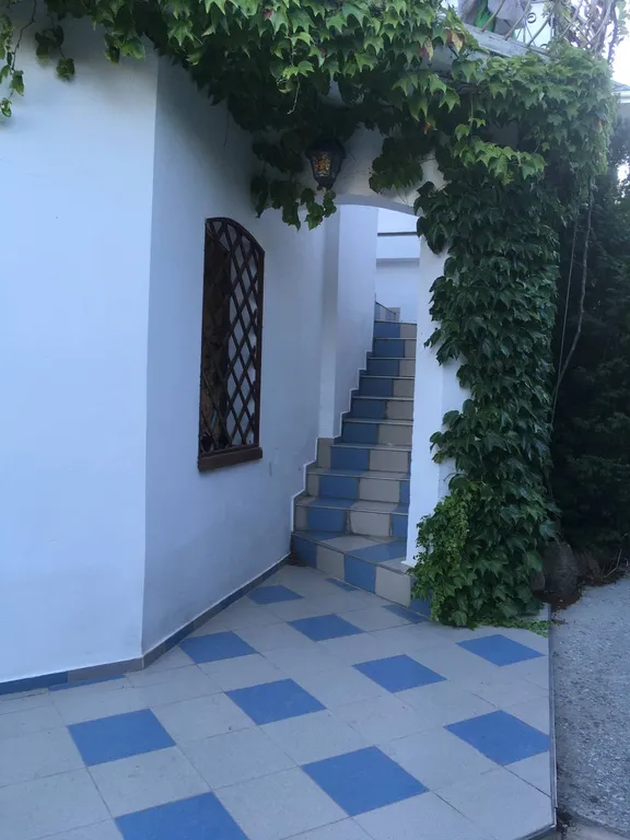 Квартира Апартаменты с тремя спальнями 90кв.м. — Геленджик