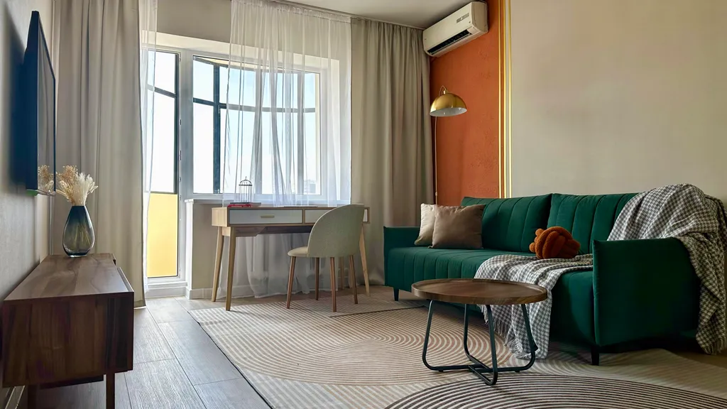 South City Двухкомнатная квартира в центре