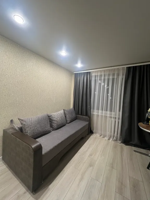 Студия на торговой стороне