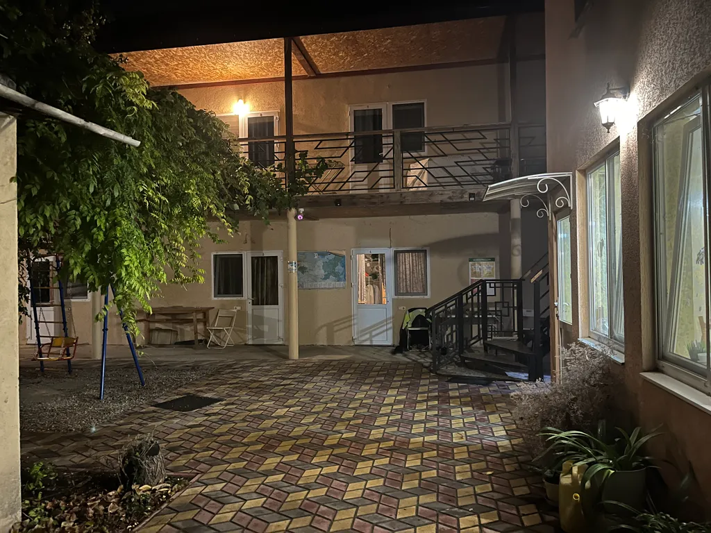 Уютный трёхместный номер: комфорт и удобство для вашей дружной компании