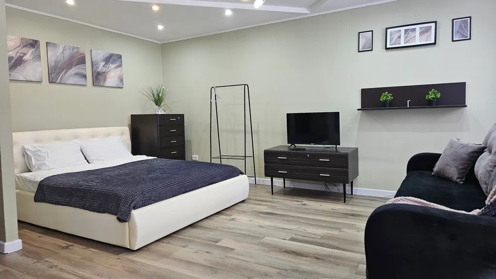 Уютная квартира-студия — аренда посуточно в Серов