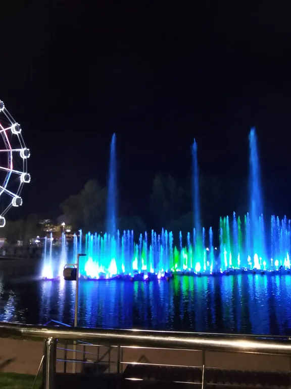 Для большой компании, до 10 человек