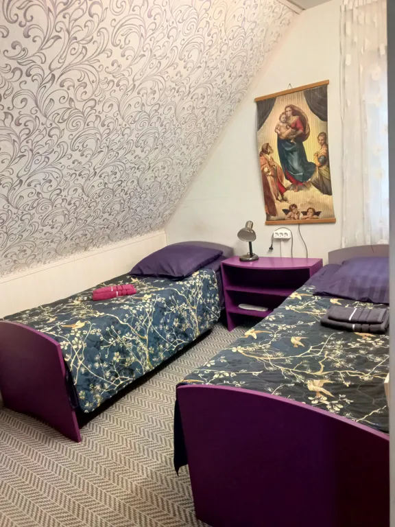 Второй этаж двухэтажного дома со всеми удобствами