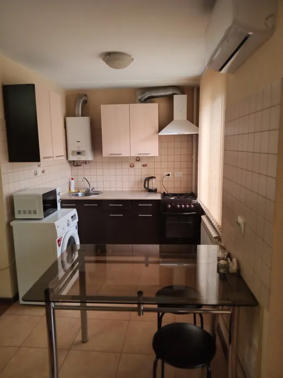 Уютная и ухоженная квартира -студия в центре