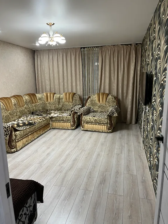 Уютная, просторная квартира со свежим ремонтом в центре города. — аренда посуточно в Вятские Поляны