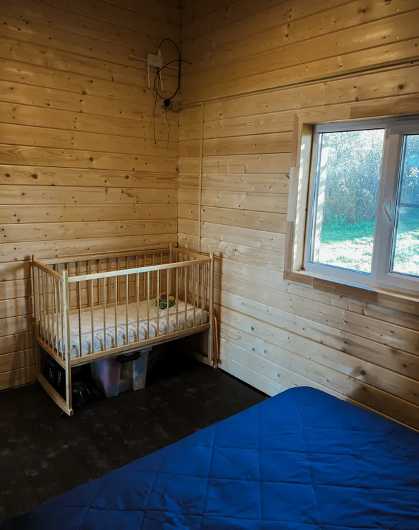 Дом на берегу озера Селигер