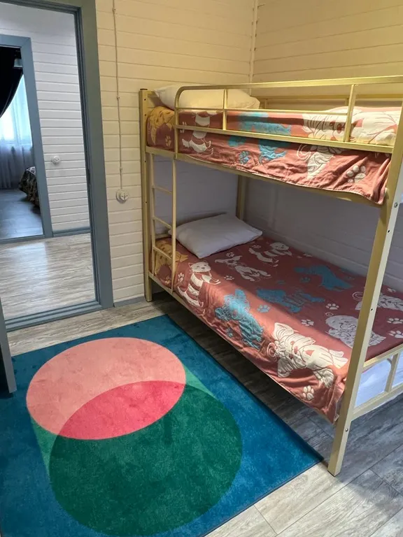 Усадьба с теплым бассейном