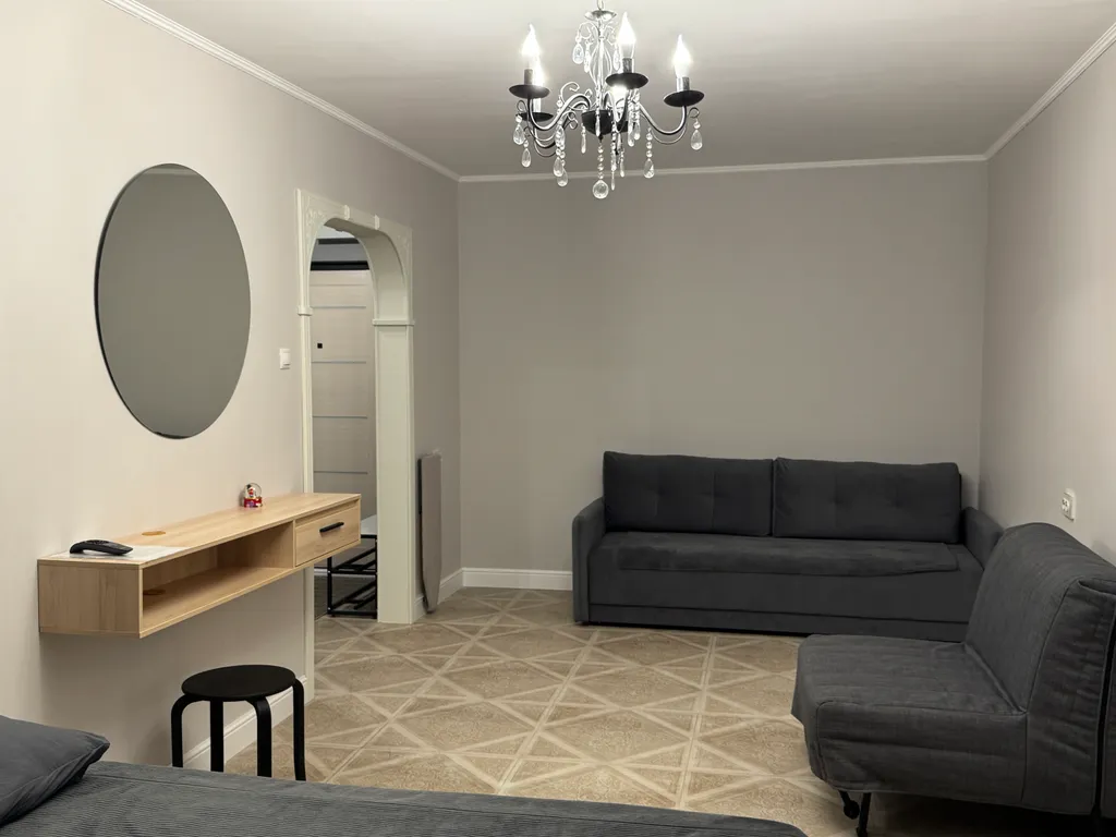 Уютная 1-комнатная квартира рядом с ТРК Б-Класс