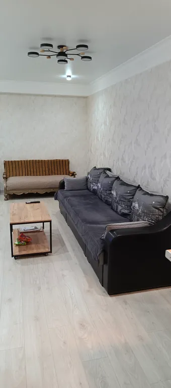 Уютная квартира недалеко от моря с видом на город