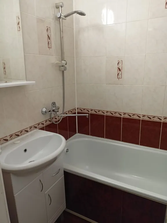 Просторная двушка рядом с жд вокзалом и ас № 1, круглосут. заселение