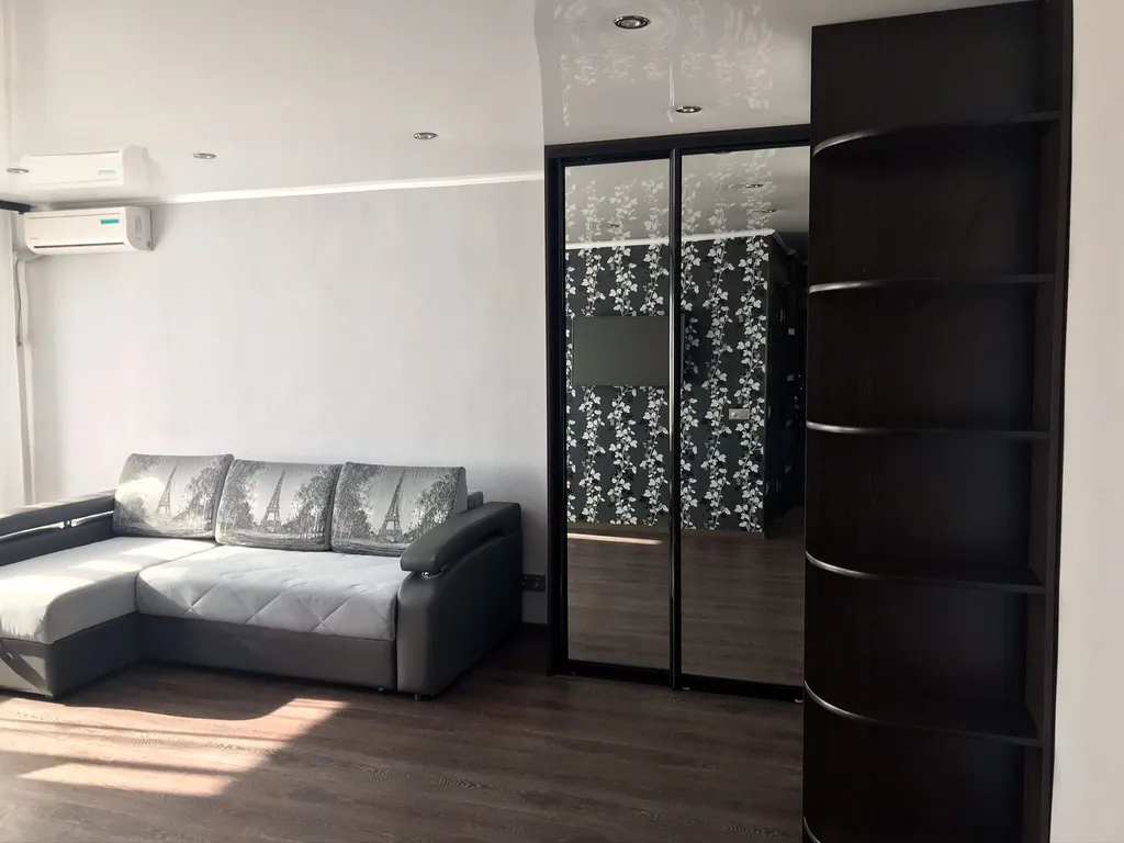 Уютная квартира в центре города с видом на центральную площадь