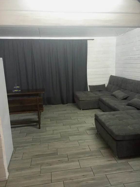 Коттедж Кедровый дом в лесу с панорамным окном и красивым видом на горы — Шерегеш