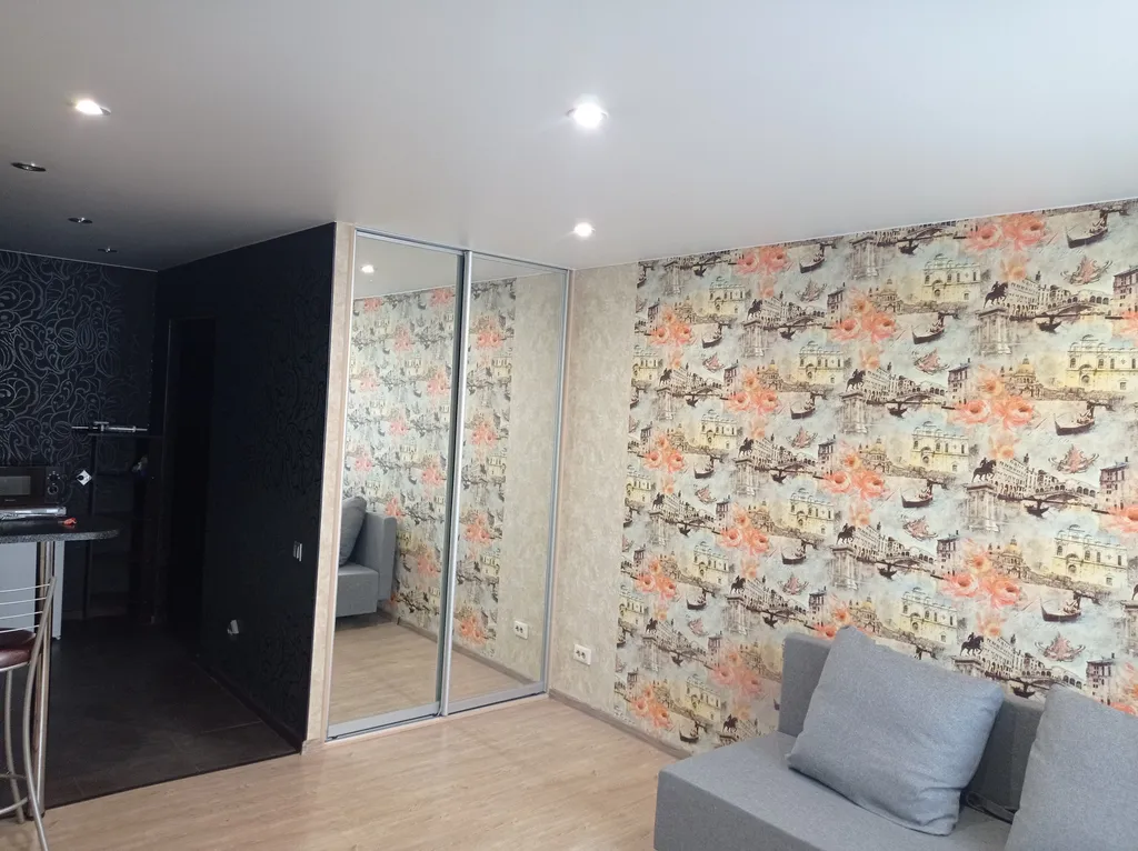 Студия около аэропорта