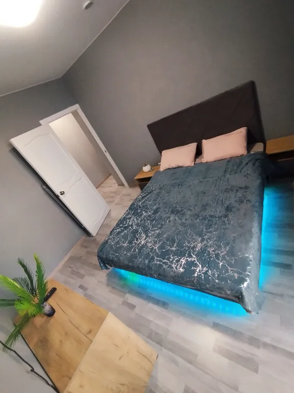 2-комнатная евро квартира у набережной в самом центре