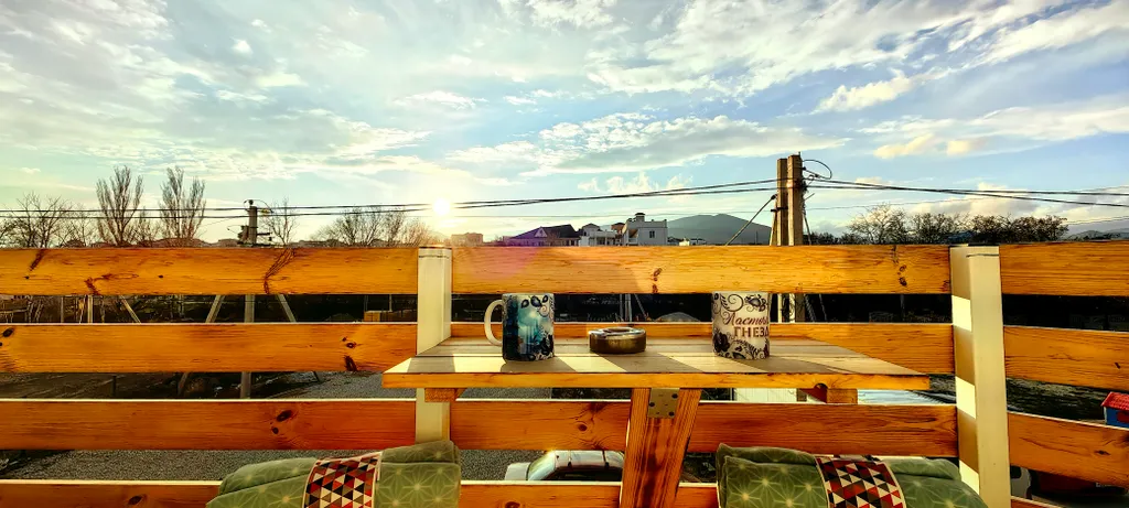 Квартира Двухкомнатные апарты с изолированными комнатами/кухня/стиралка/балконы — Судак