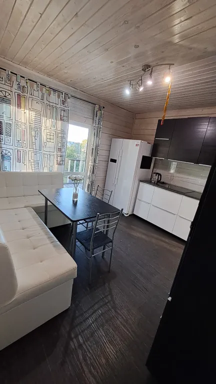 Дом с баней для большой компании