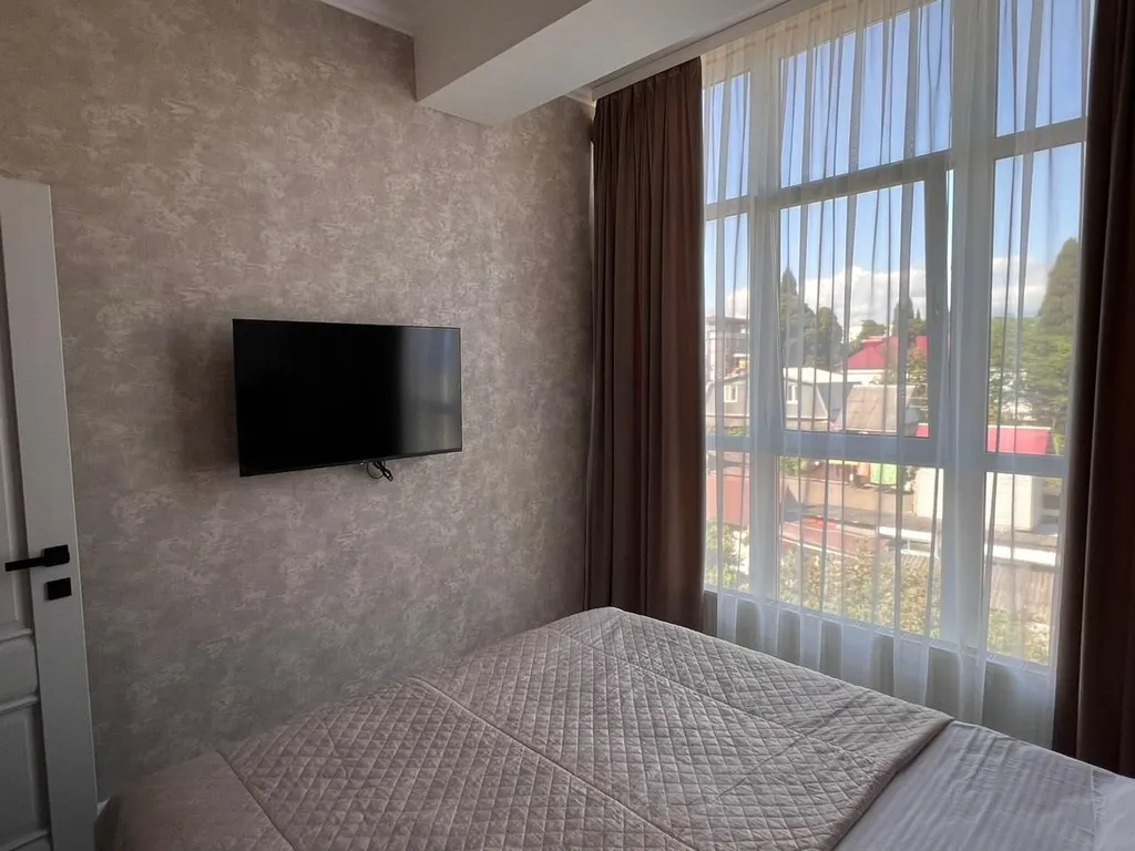 Квартира 2-комнатная Квартира — Адлер