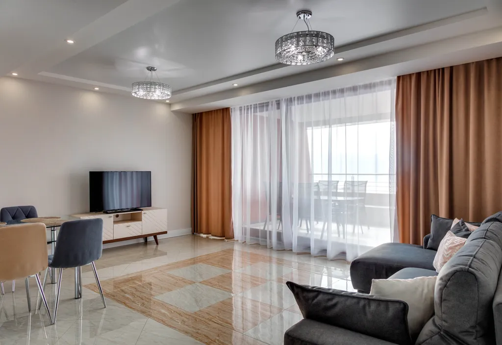 Апартамент с двумя спальнями и видом на море в современном ЖК