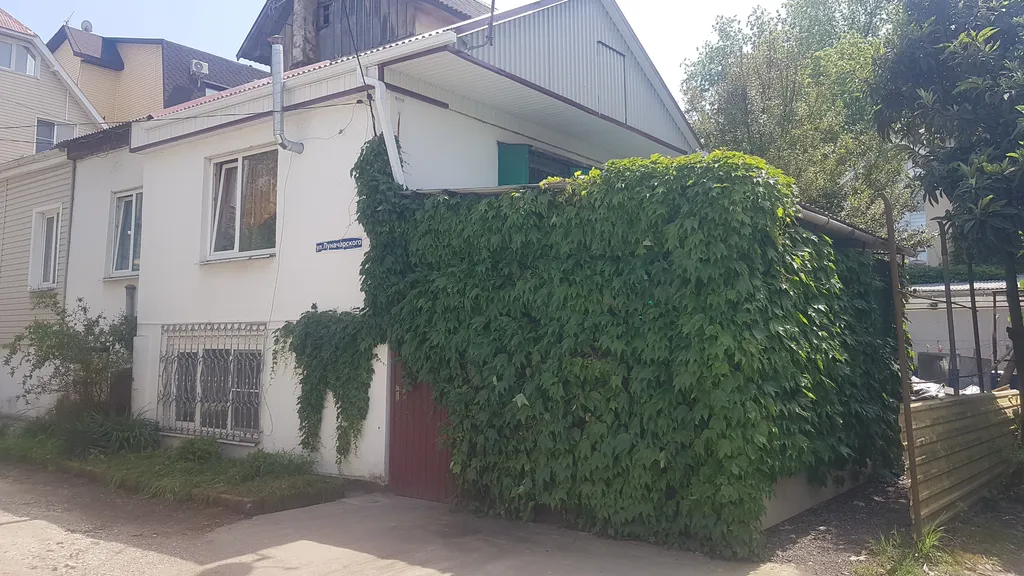 Коттедж Дом у Парка южных культур — Сириус