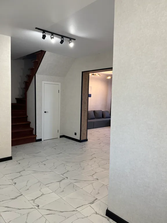 4-комнатный Дом