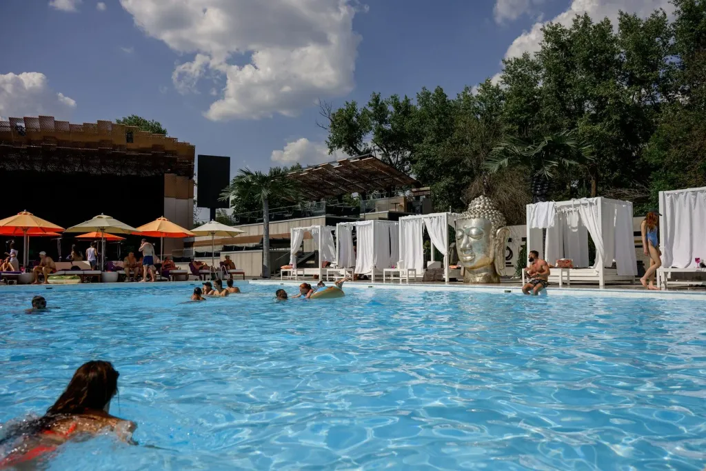 Двухкомнатный люкс