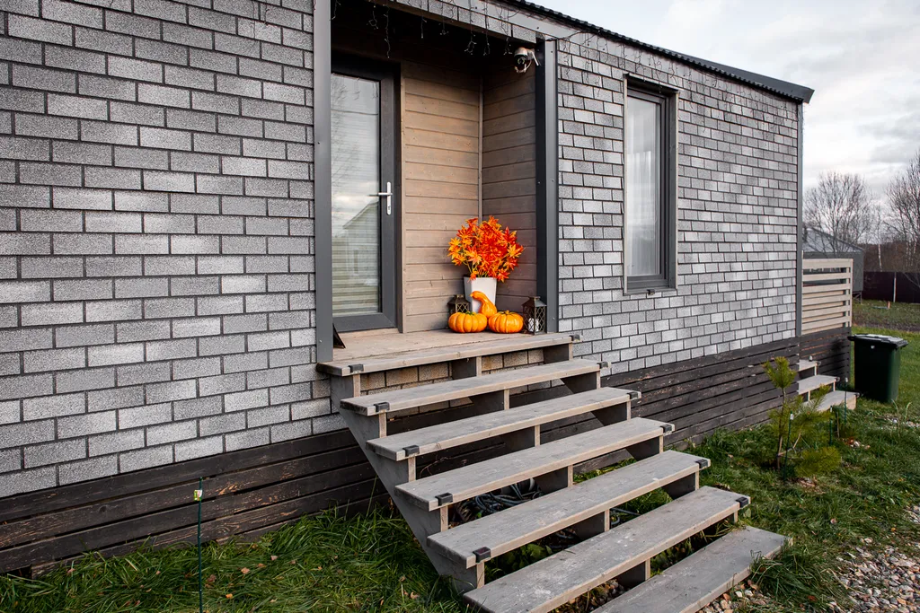 Сенсорный - дом с секретом