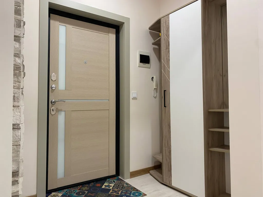 Студия у Сити-Молла с видом на горы