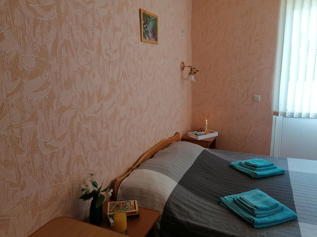 Квартира Трехместная комната с балконом — Лазаревское