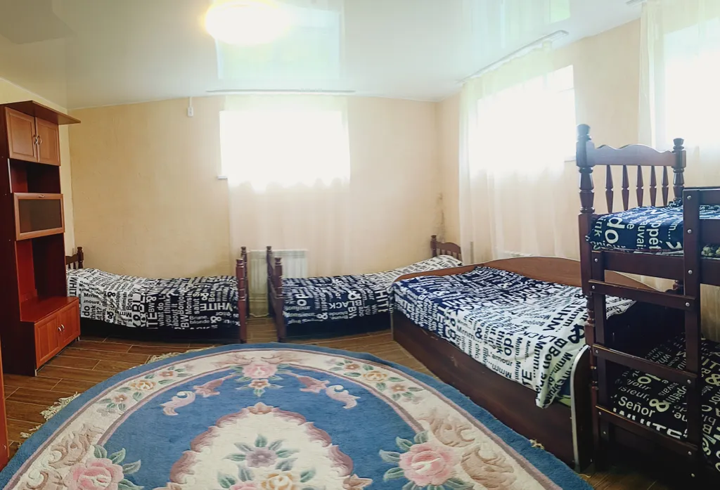 6-комнатный Дом