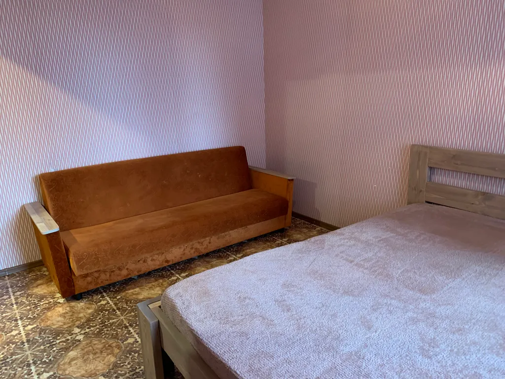 Квартира 1-комнатная квартира на 1 этаже у Органного зала — Красноярск