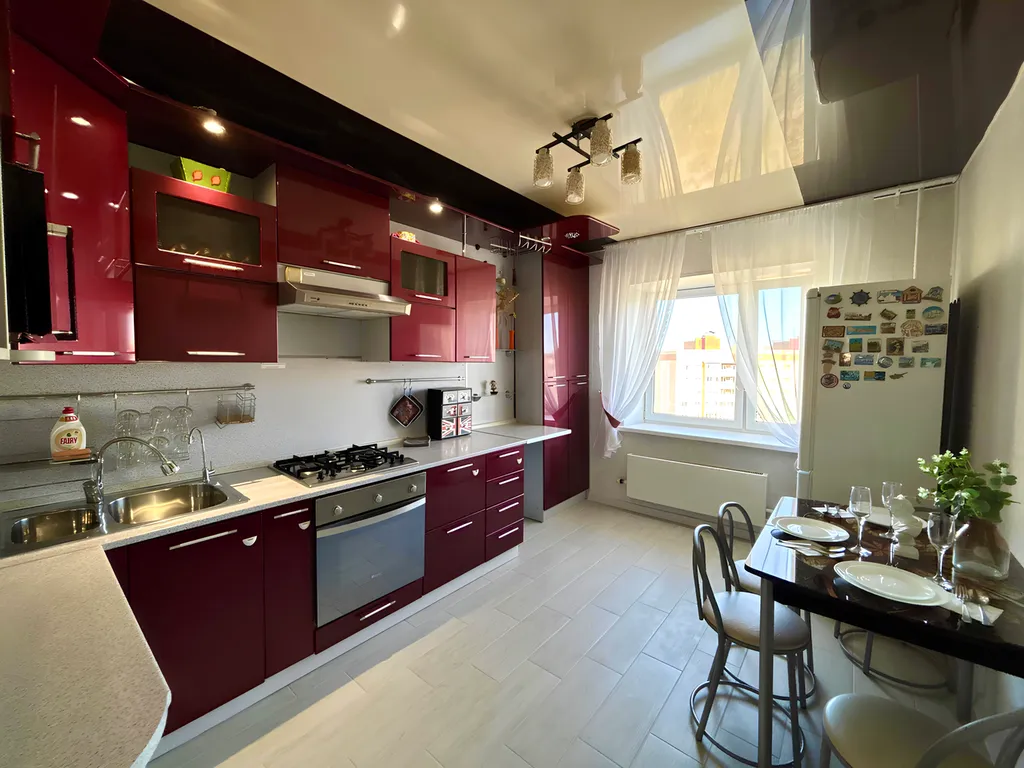 Квартира Двухкомнатная квартира с личным парковочным местом — Ярославль