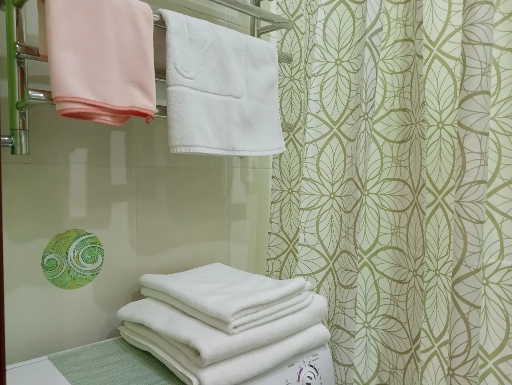 Ваш Рантье на Книповича 19 рядом с Cosmos