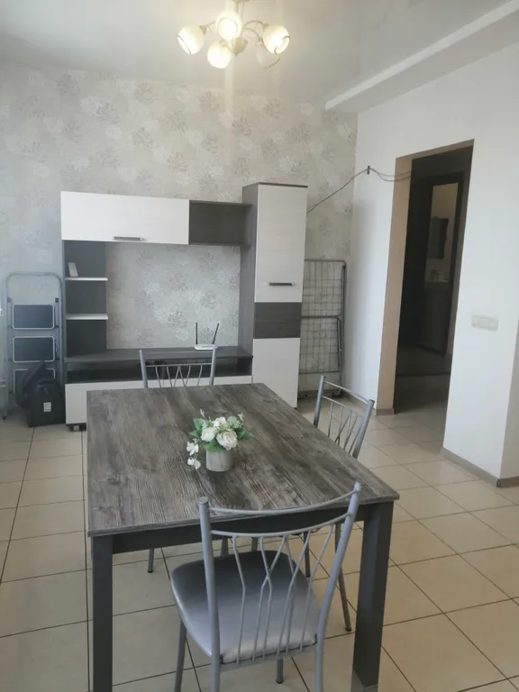 Уютная квартира с камином на набережной