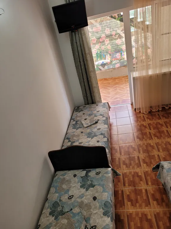 Номер эконом в самом центре Кабардинки!