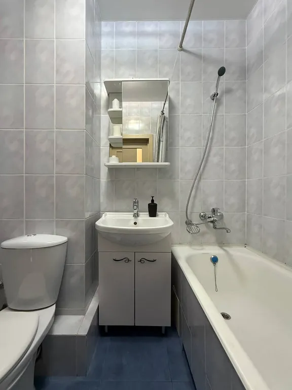 Просторная квартира возле метро и зоопарка