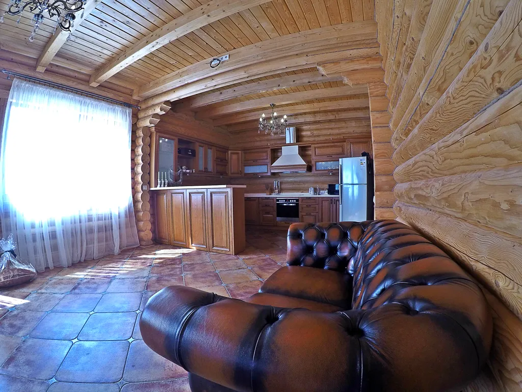 Дом с панорамным видом на море и гору Аю-Даг