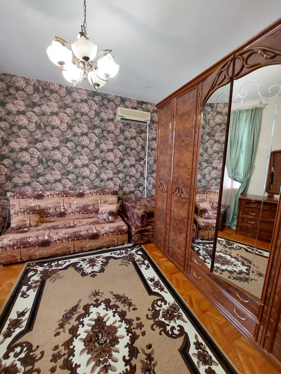 Коттедж Большой дом в центре города — Геленджик