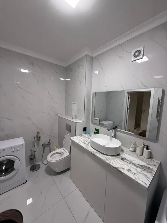 Квартира в центре, у Абудаби Плаза, Байтерек, Линейного парка, Ботанического парка