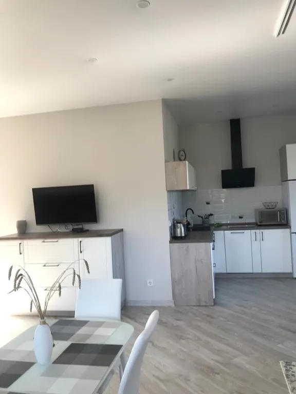 Квартира-студия на побережье