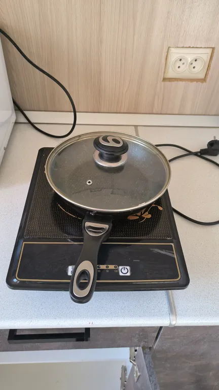 Квартира с панорамным видом на город и горы