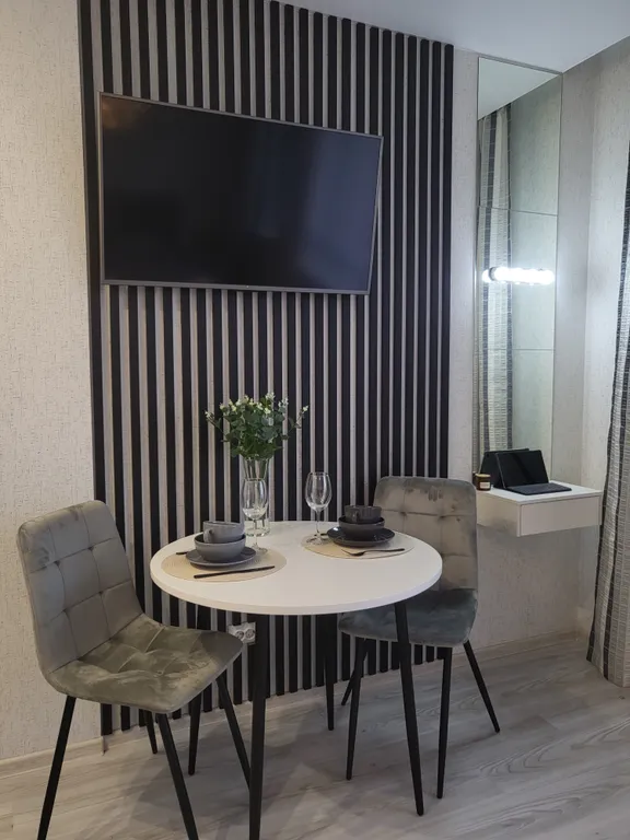 Light studio светлая, стильная студия с видом на лес и закат