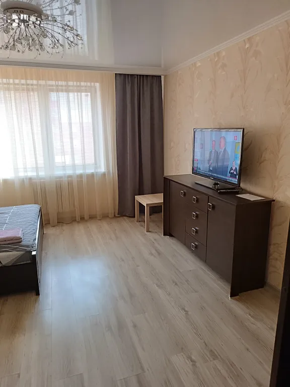 Квартира с евроремонтом напротив футбольной академии