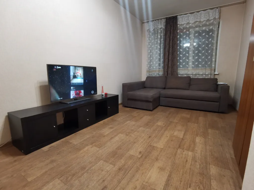 Уютная квартира в 350 метров от Планеты — аренда посуточно в Красноярск