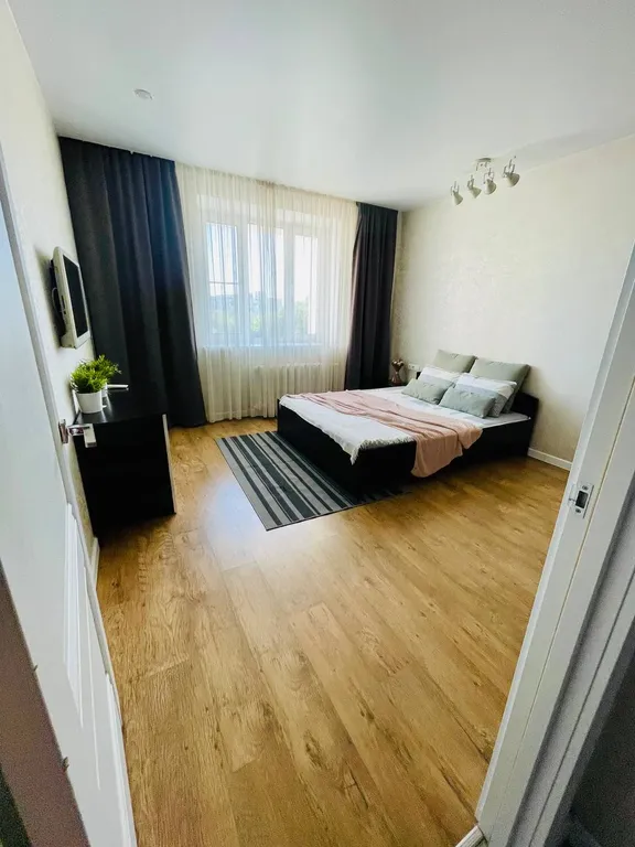 Уютная квартира у пруда