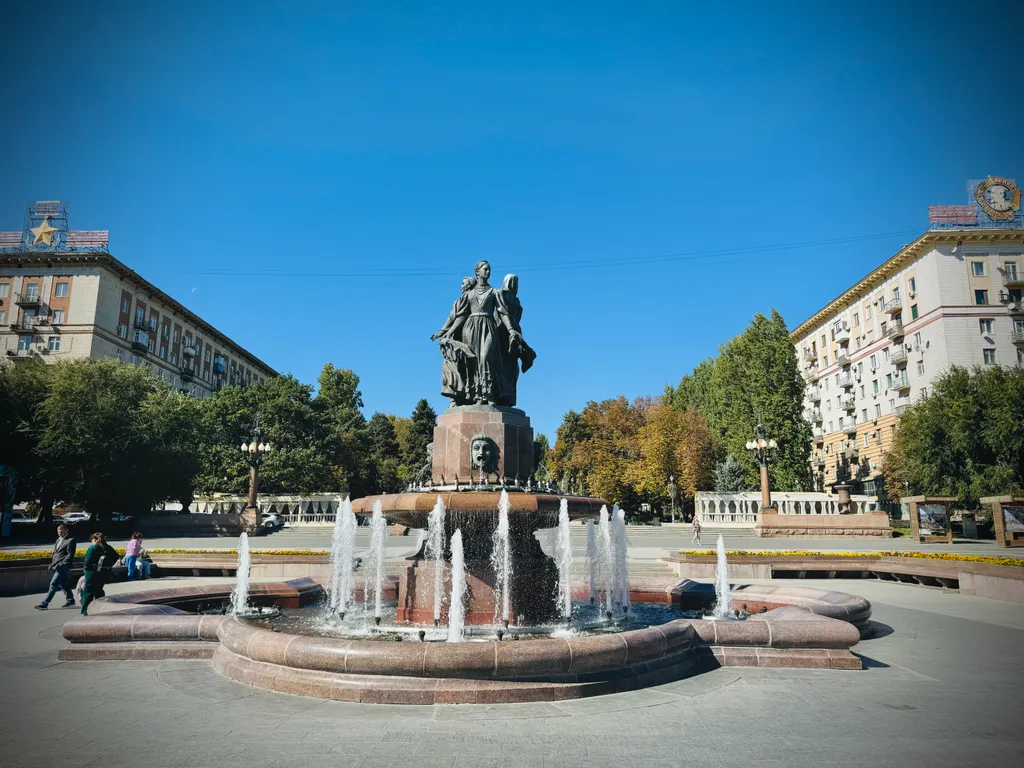 Квартира с видом на Волгу рядом с набережной — аренда посуточно в Волгоград