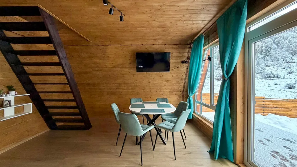 Коттедж Коттедж А-фрейм в живописном месте — Архыз