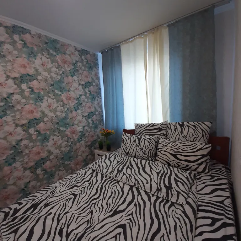 Двухкомнатная квартира рядом с Волгой