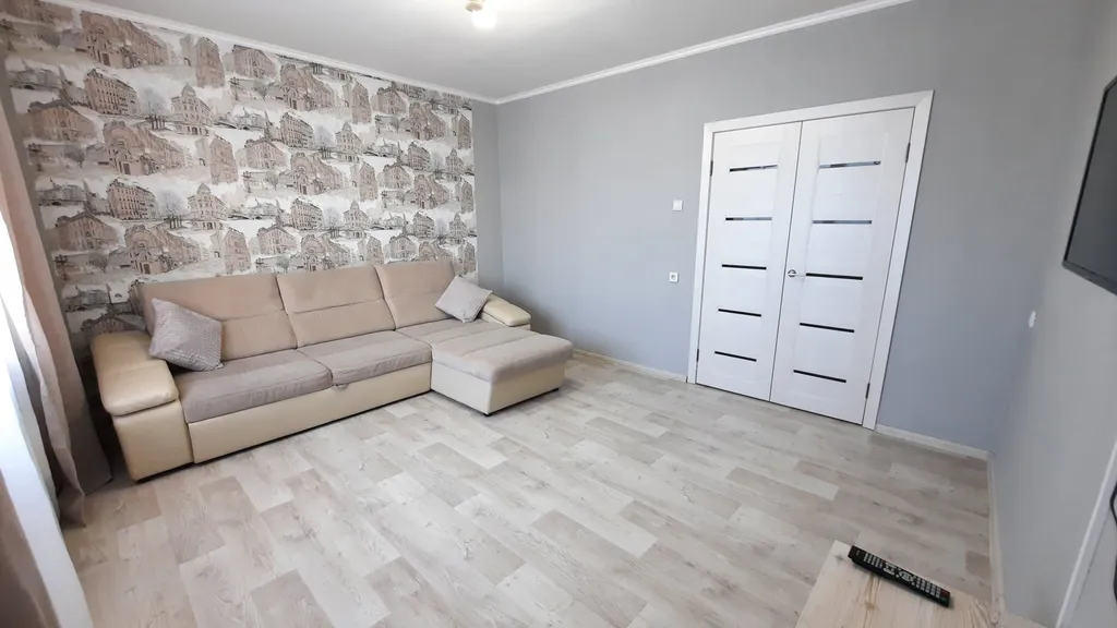 Квартира Светлая, уютная квартира для большой семьи или компании — Красноярск