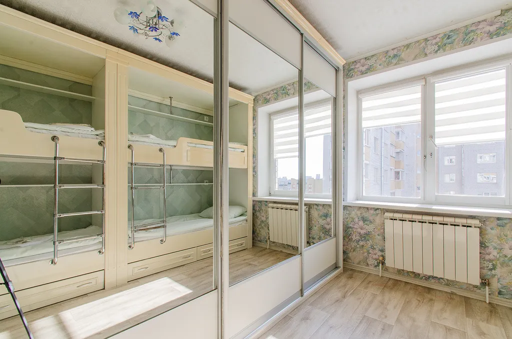 Двухкомнатные апартаменты возле ортопедии