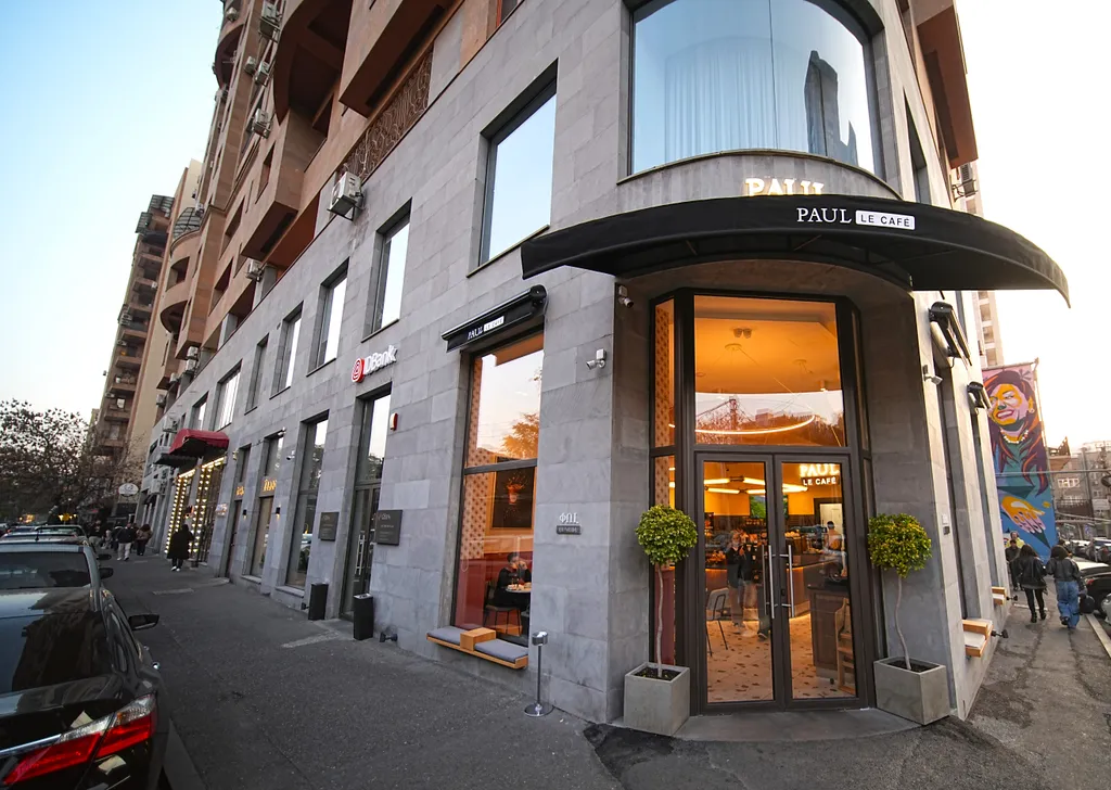 Семейные апартаменты с 2 спальнями и с 2 санузлами в центре